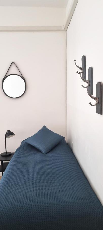 Guesthouse Tree Rooms Industrial Bergamo Bagian luar foto