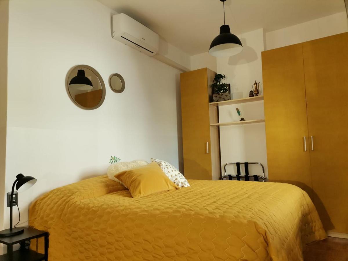 Guesthouse Tree Rooms Industrial Bergamo Bagian luar foto