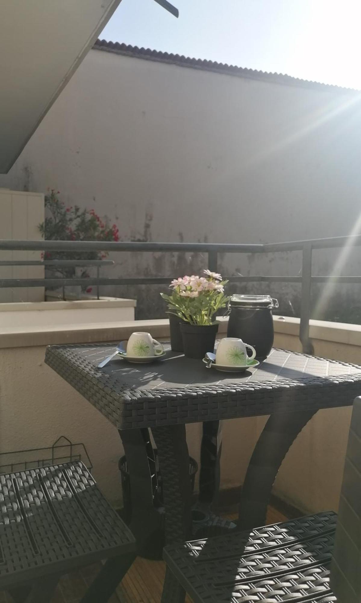 Guesthouse Tree Rooms Industrial Bergamo Bagian luar foto